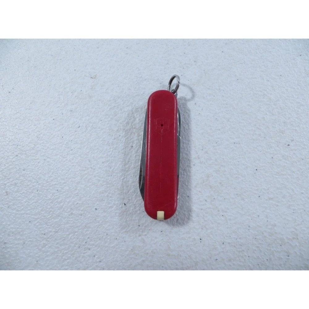 Victorinox Swiss Army Knife Classic SD‎ Red W/ 5 Tools